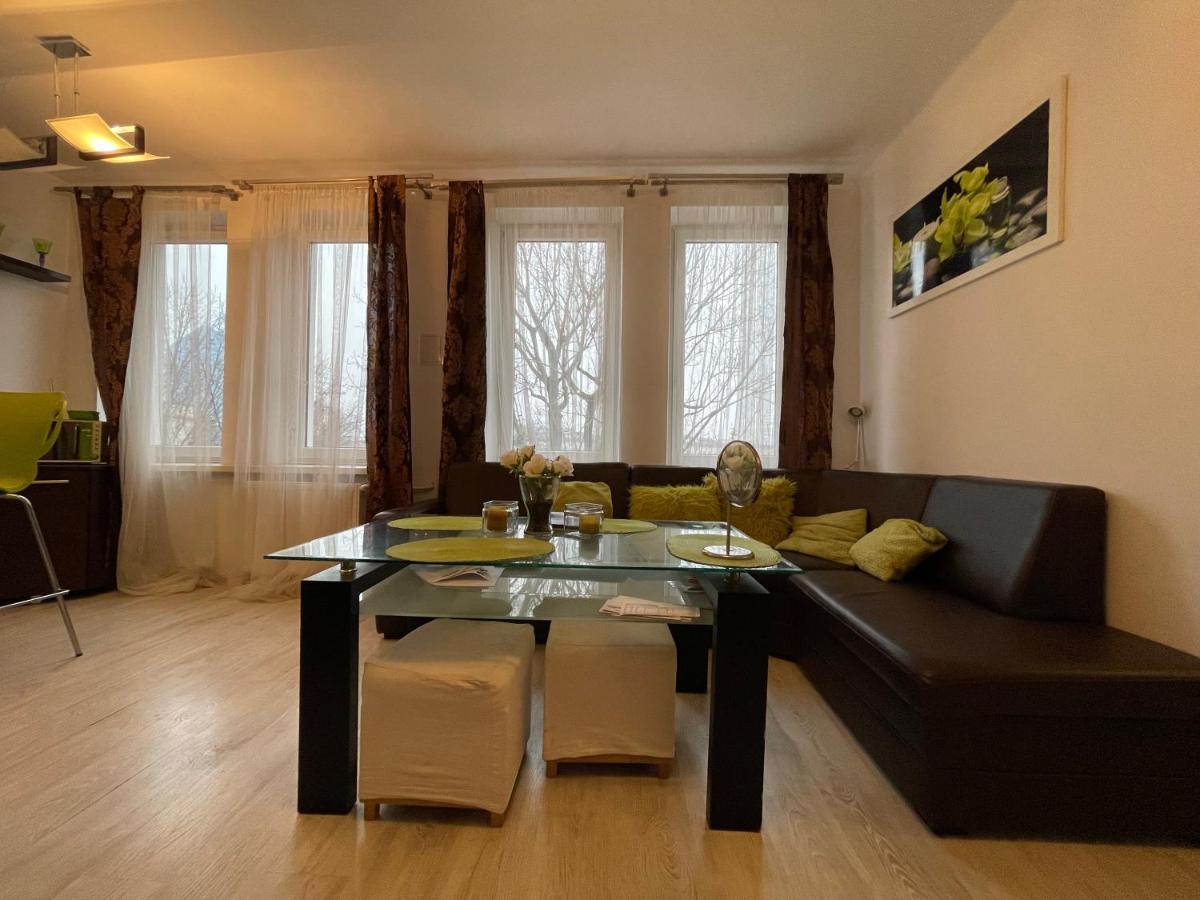 Vip Daire Krasków Dış mekan fotoğraf